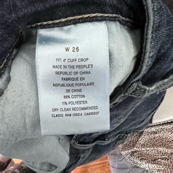 Joe’s 4” Cuff Cropped Jeans - Picture 3 of 3